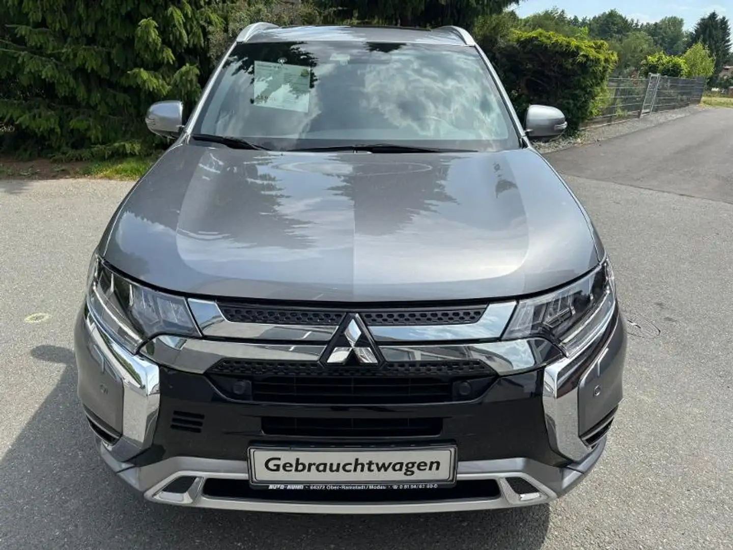 Mitsubishi Outlander Outlander Plug-in Hybrid TOP 2.4 4WD AHK Gris - 2