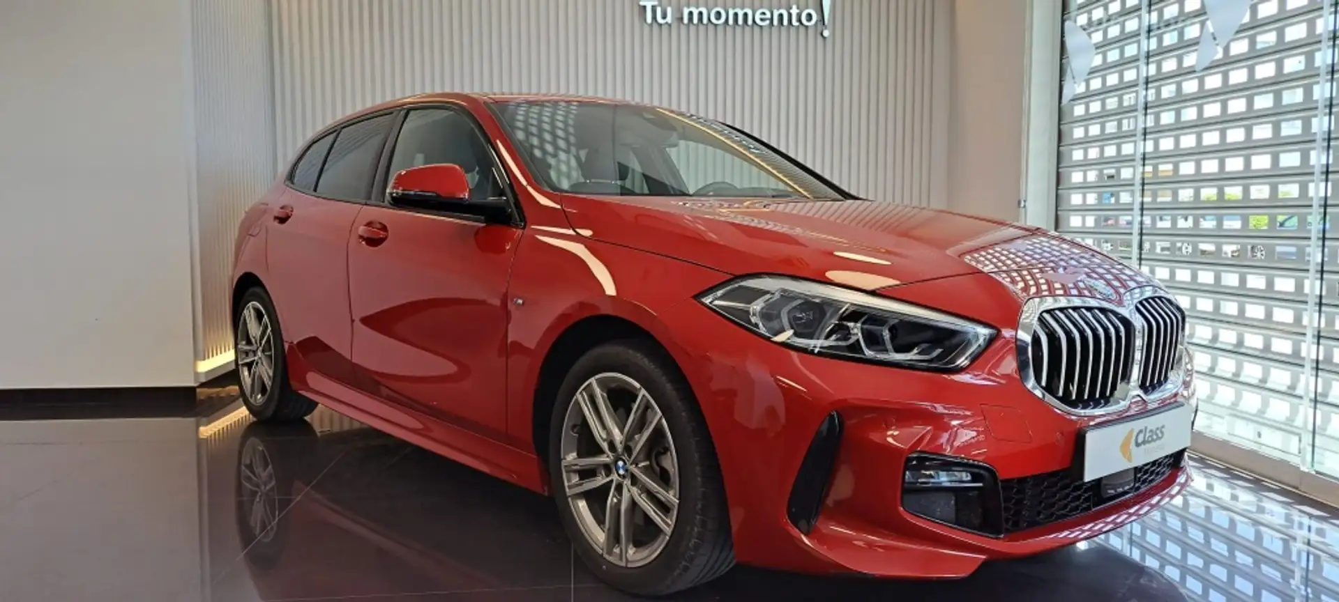 BMW 118 118iA M Sport Rouge - 1