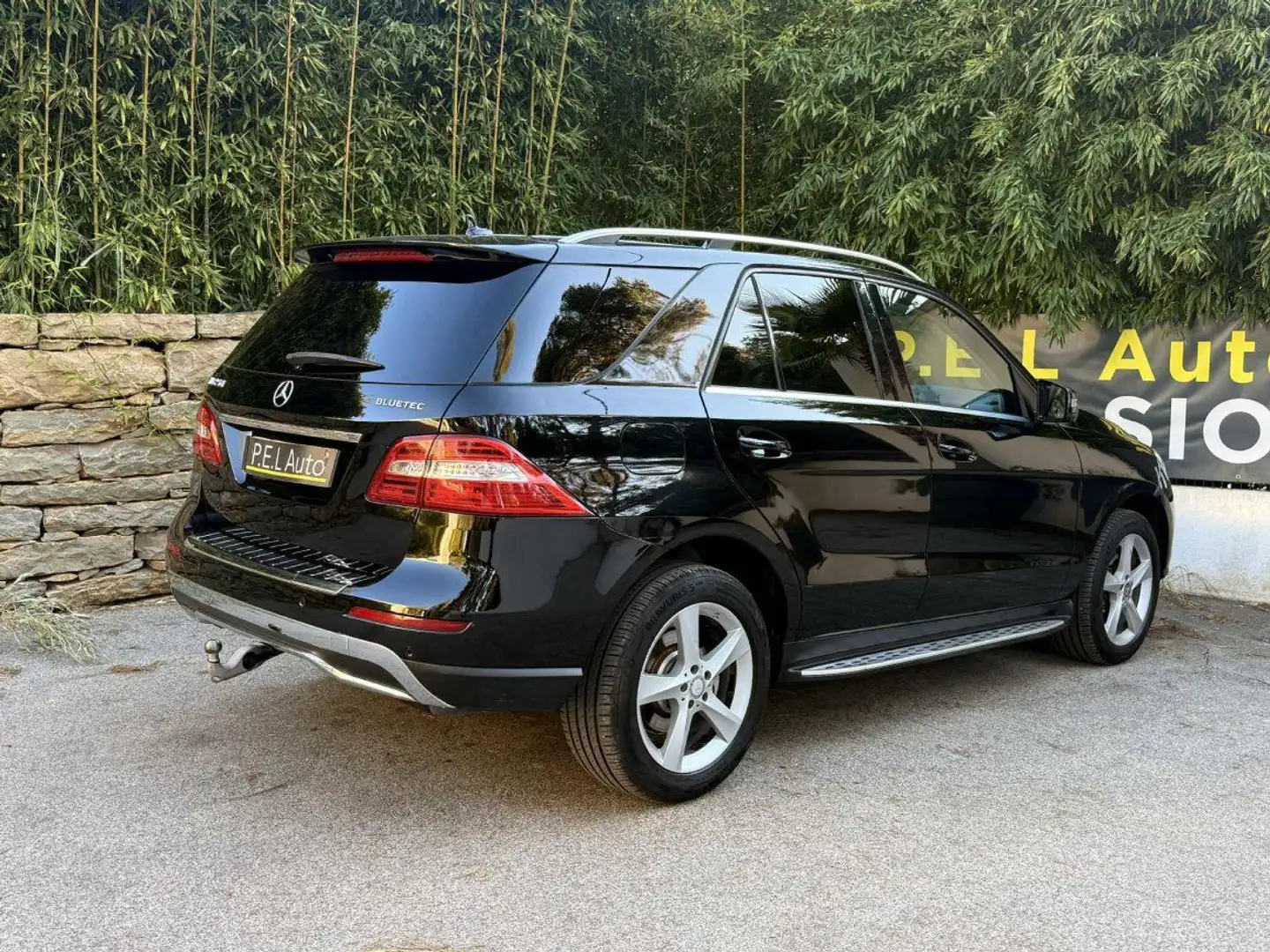 Mercedes-Benz ML 250 M 250 BlueTEC 4MATIC A Black - 2