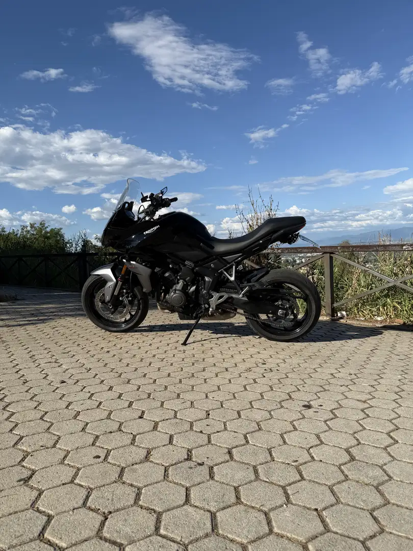 Triumph Tiger Sport - 1
