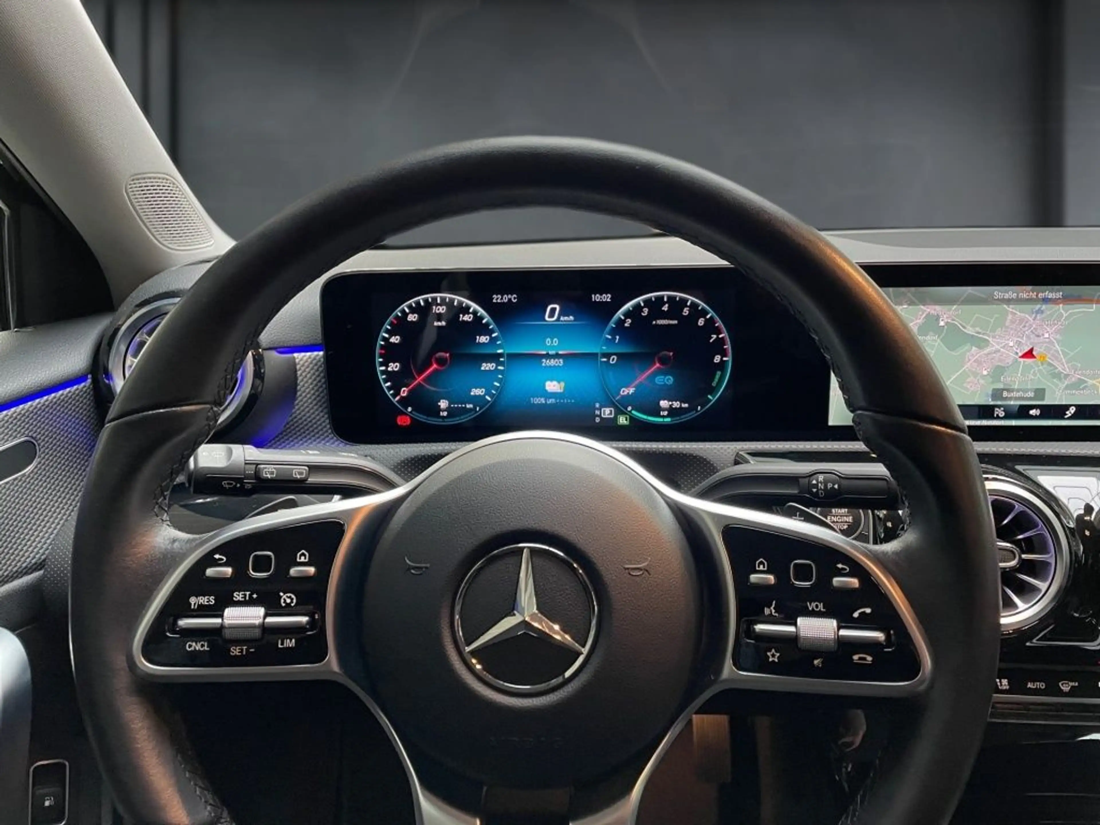 Mercedes-Benz A 250 e Carbon+MBUX+Progressive+Ambiente+CarPlay — photo 8