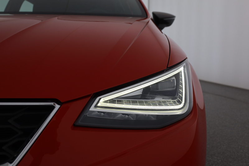 SEAT Ibiza 1.0 TSI DSG FR LED Navi Panorama ACC DAB — photo 28