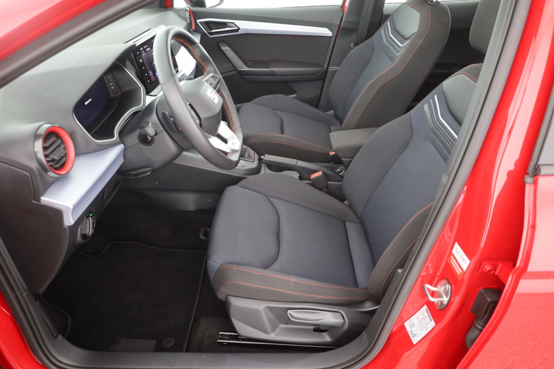 SEAT Ibiza 1.0 TSI DSG FR LED Navi Panorama ACC DAB — photo 23