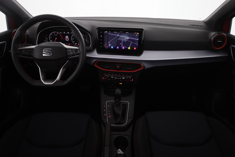 SEAT Ibiza 1.0 TSI DSG FR LED Navi Panorama ACC DAB — photo 9