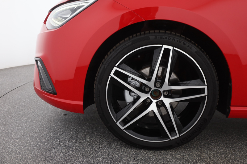 SEAT Ibiza 1.0 TSI DSG FR LED Navi Panorama ACC DAB — photo 30