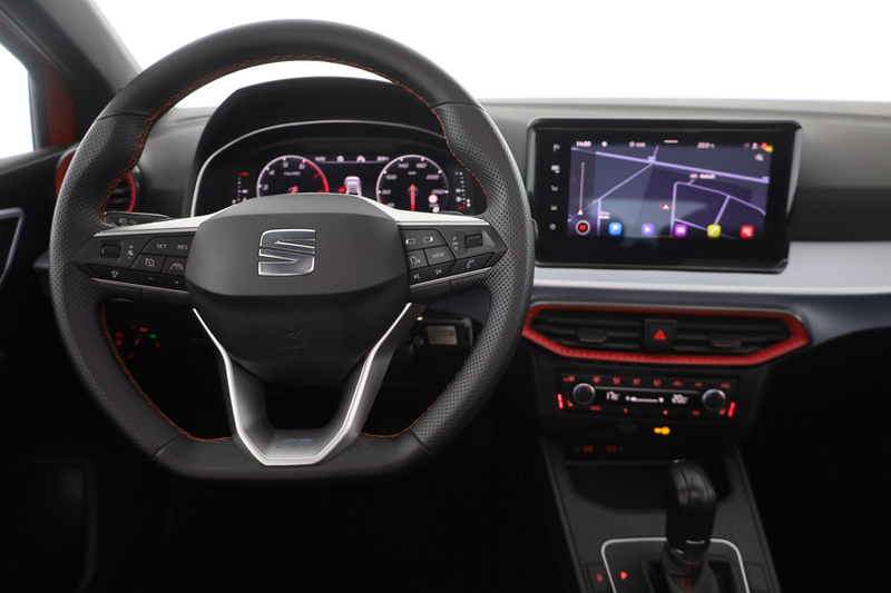 SEAT Ibiza 1.0 TSI DSG FR LED Navi Panorama ACC DAB — photo 10