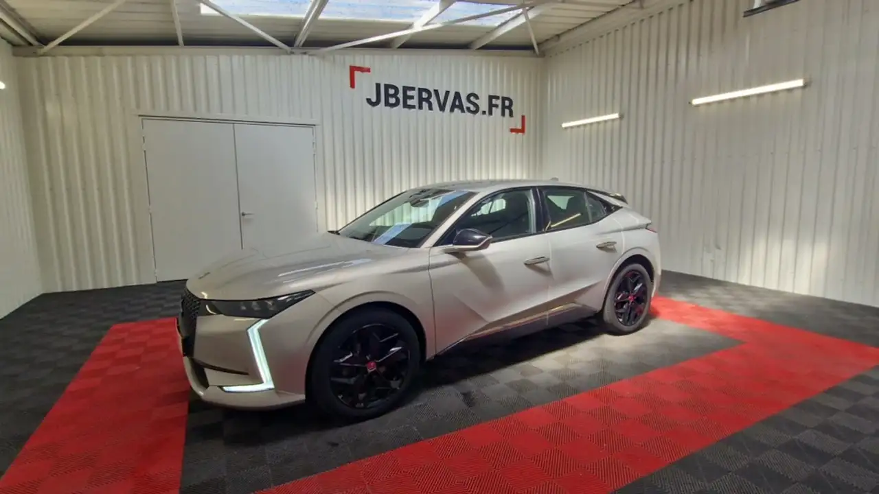 DS Automobiles DS 4 2022