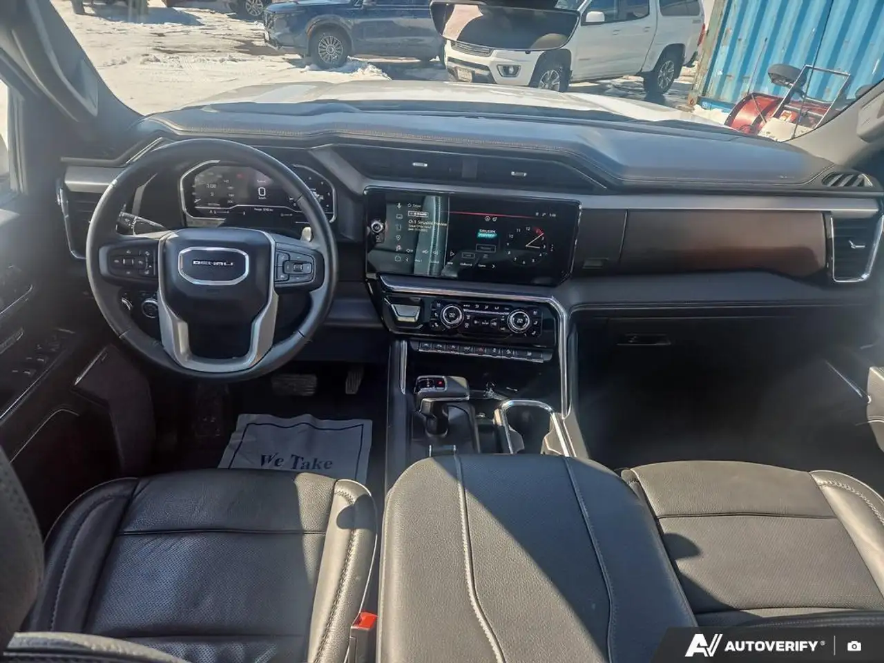 GMC Sierra 1500 снимка GMC Sierra 1500