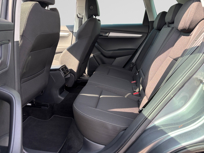 Skoda Karoq Karoq Clever 1,0 TSI 81 kW 6-speed mech. — photo 7