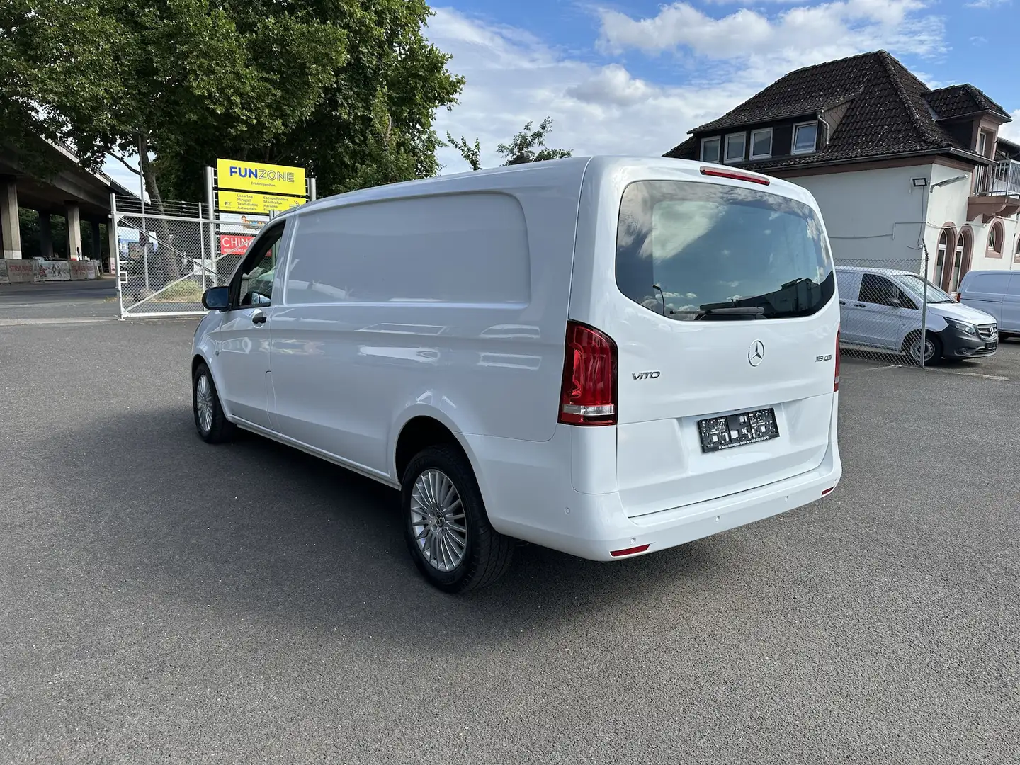 Mercedes-Benz Vito 119 CDIBT RWD extral Luftfederung HA Blanc - 2
