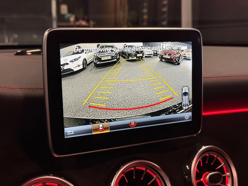 Mercedes-Benz CLA 45 AMG 4MATIC 381-PK/LED/NAVI/PANO/H-K/RECARO/FACELIFT/SF — photo 18