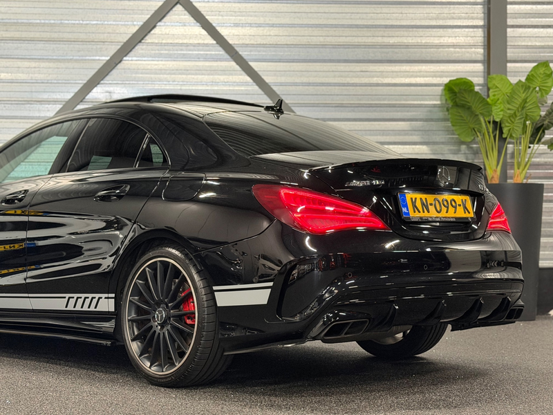 Mercedes-Benz CLA 45 AMG 4MATIC 381-PK/LED/NAVI/PANO/H-K/RECARO/FACELIFT/SF — photo 28