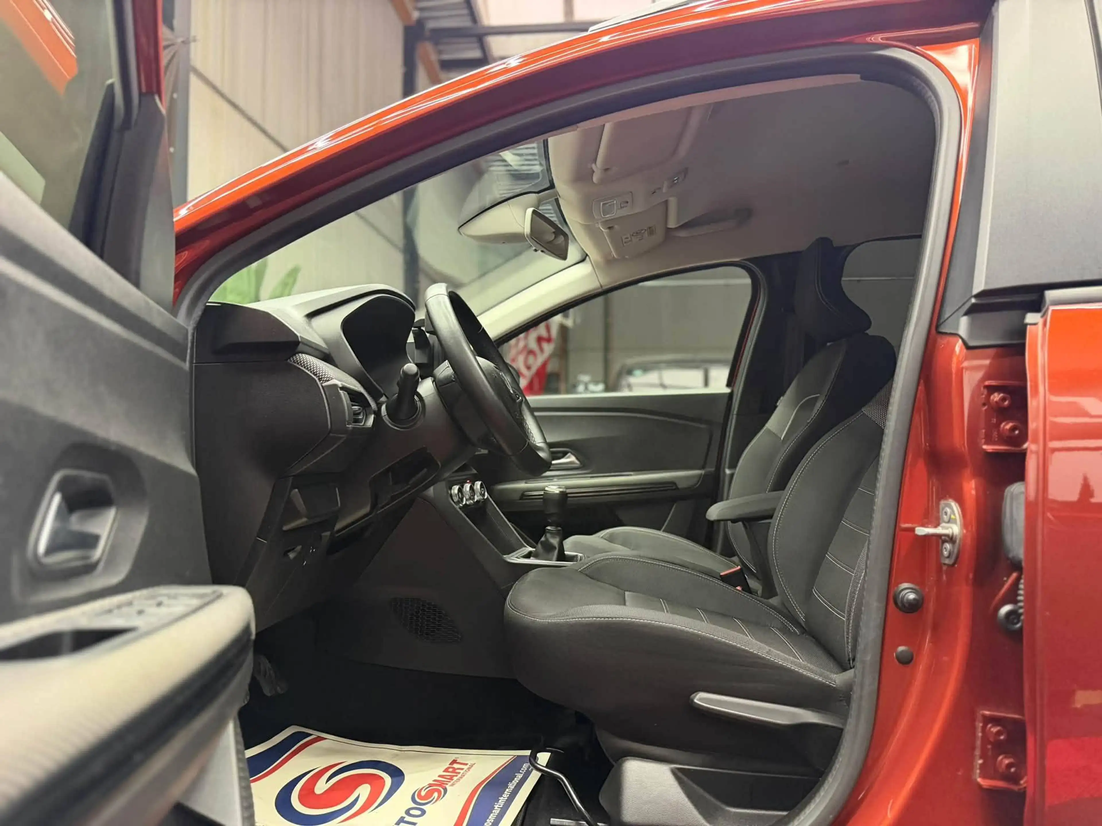 Dacia Jogger Jogger 1.0 TCe Extreme 7pl. — photo 6