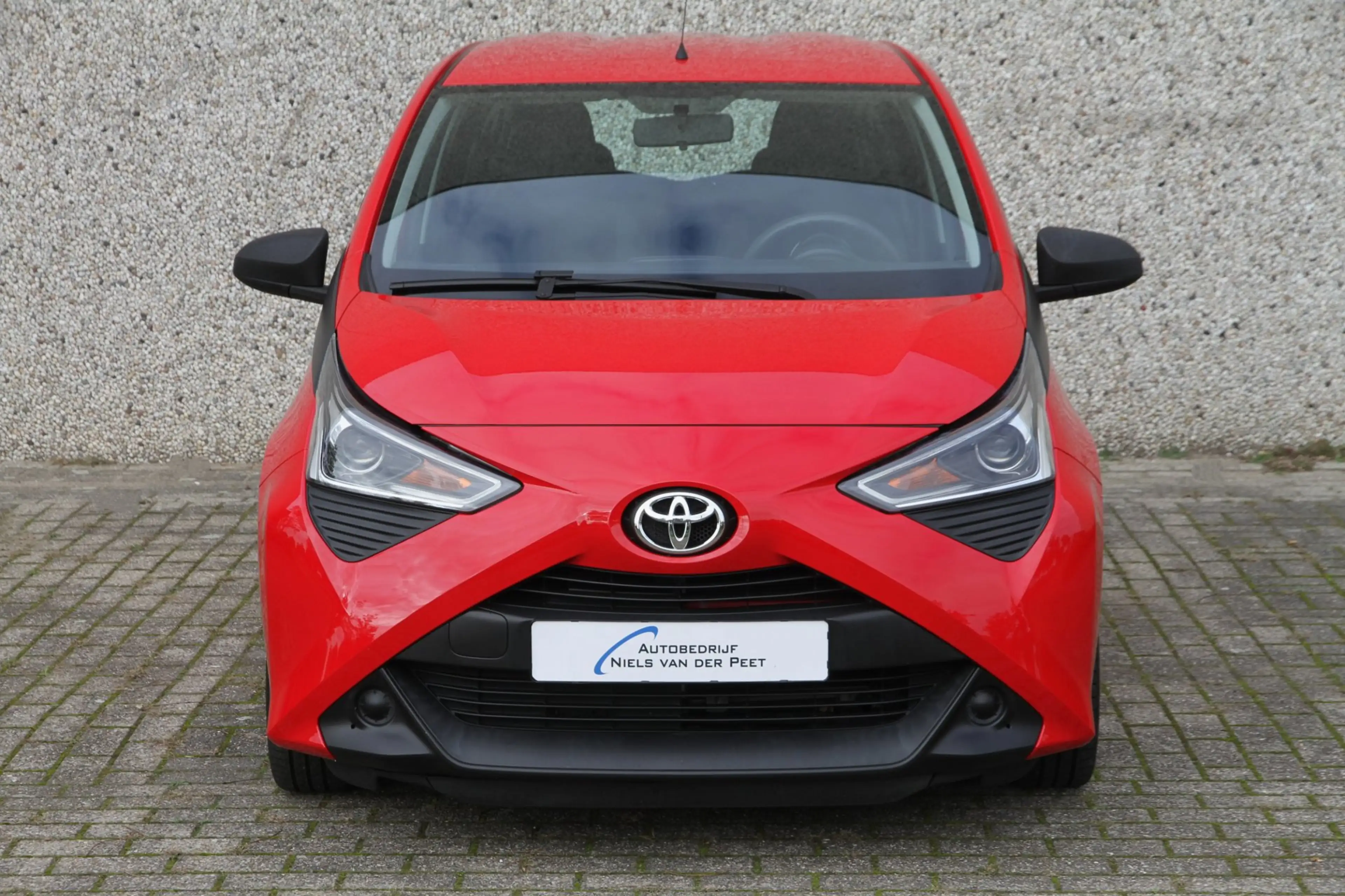 Toyota Aygo 1.0 VVT-i x-fun / Airco / Bluetooth / Elektrische — photo 9