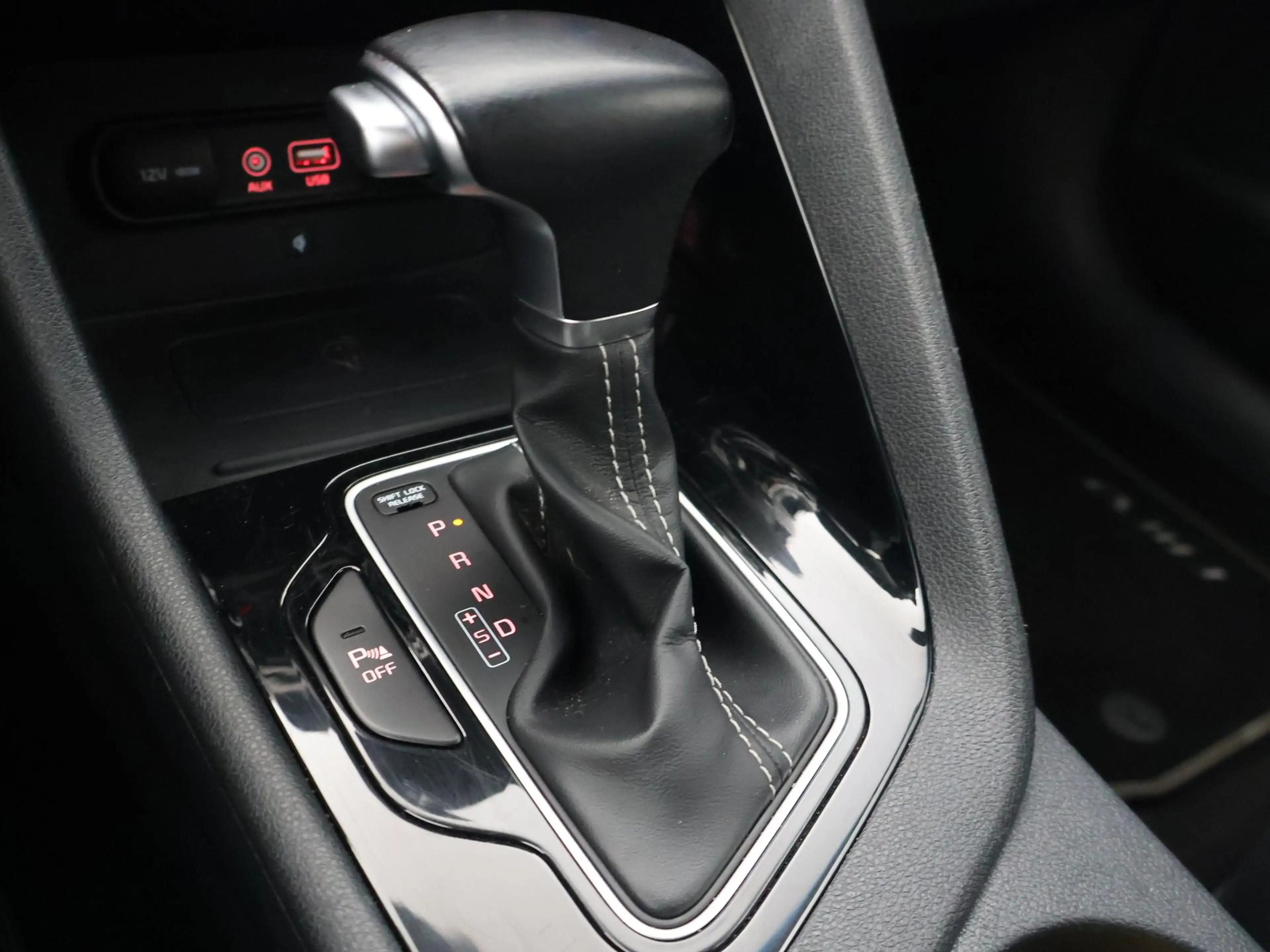 Kia Niro 1.6 GDi HYBRID EXECUTIVELINE + STOELVENTILATIE | S — photo 16