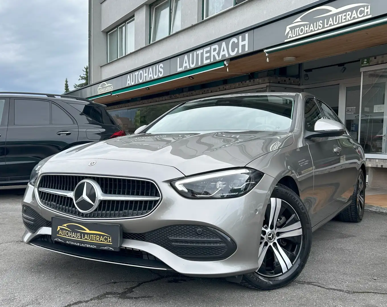 Mercedes-Benz C 220 C 220d Aut. *Avantgarde *AMBIENTE *T.LEDER*KAM*ACC Grau - 1