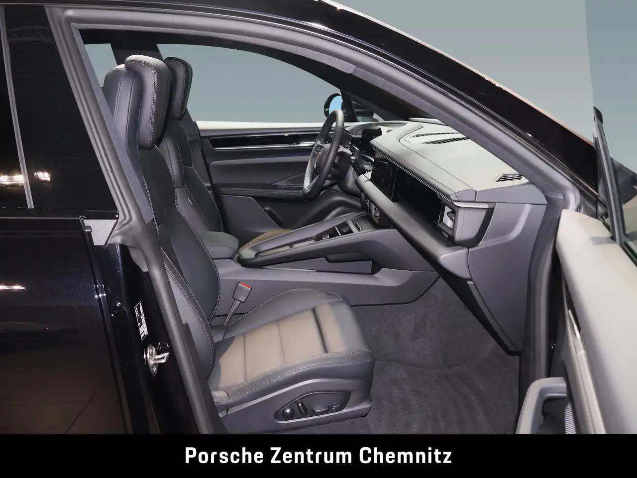 Porsche Macan 4 Electric *0,25%Versteuerung*14-Wege;Luft.;Pano;2 13