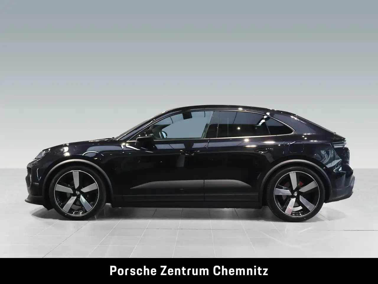 Porsche Macan 4 Electric *0,25%Versteuerung*14-Wege;Luft.;Pano;2 2