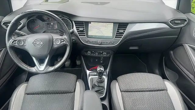 Opel Crossland X view 11