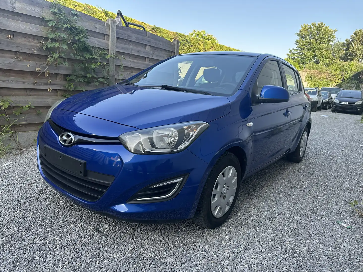 Hyundai i20 1.2i Lounge Bleu - 2