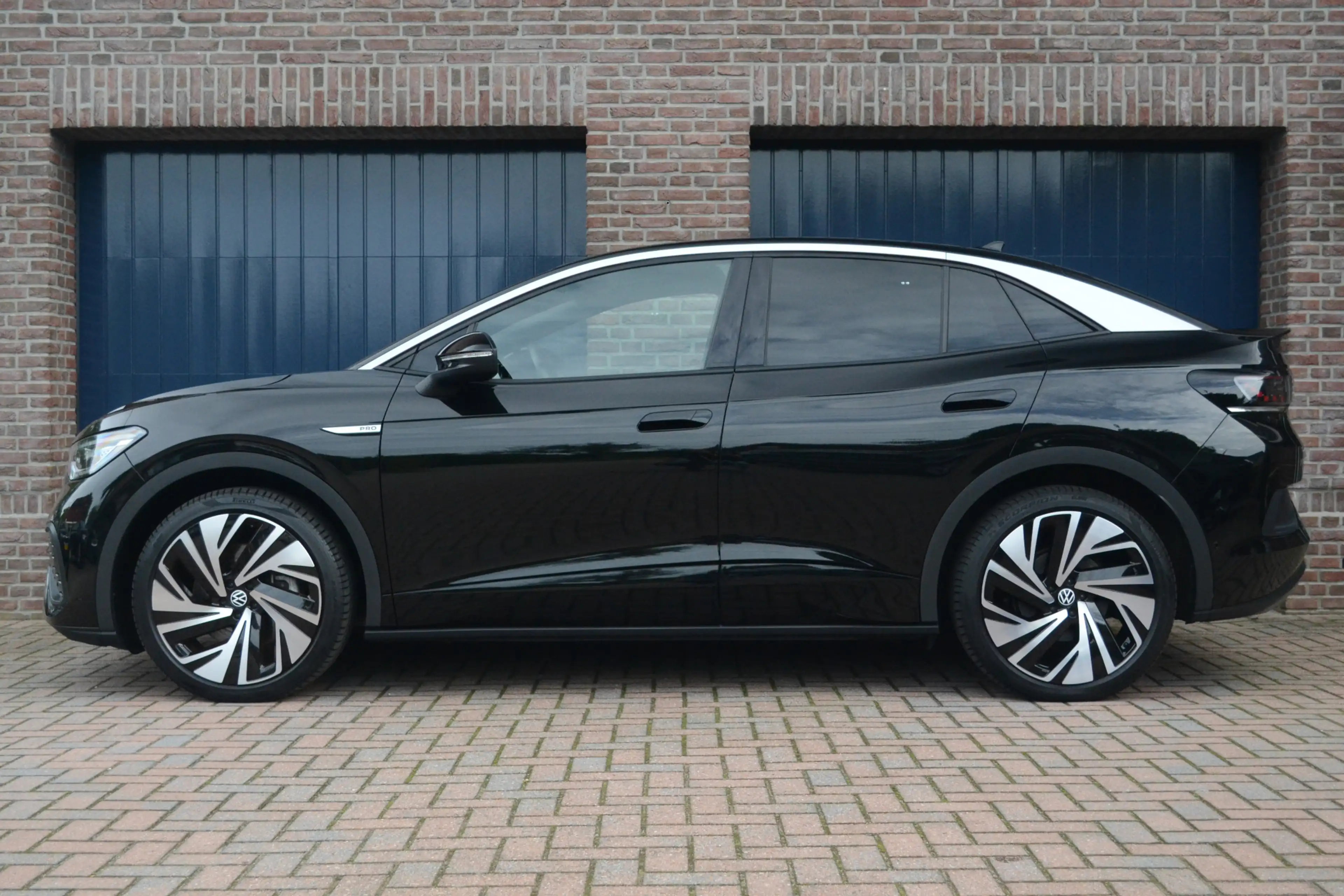 Volkswagen ID.5 Pro 77 kWh | Panoramadak | Camera | Alcantara | 21 — photo 2