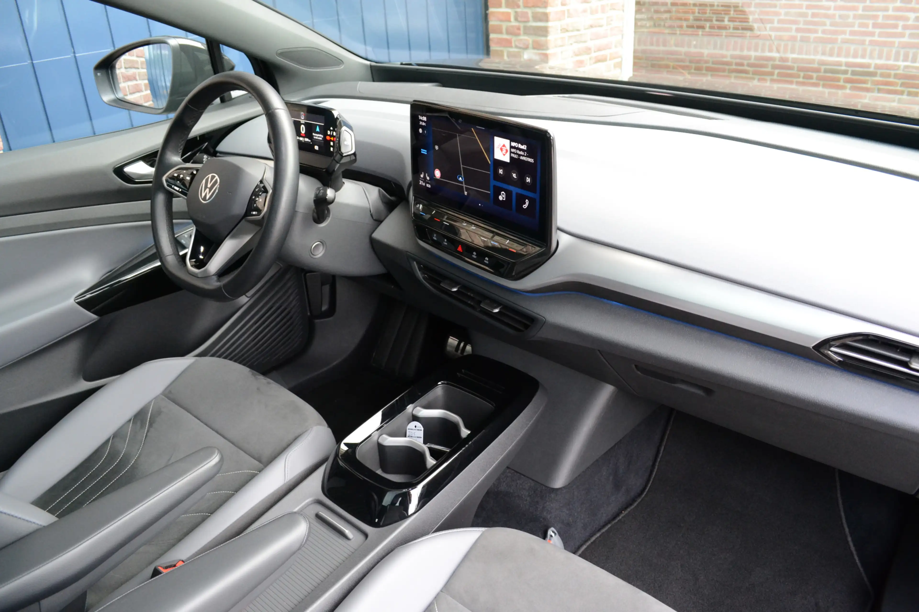 Volkswagen ID.5 Pro 77 kWh | Panoramadak | Camera | Alcantara | 21 — photo 4