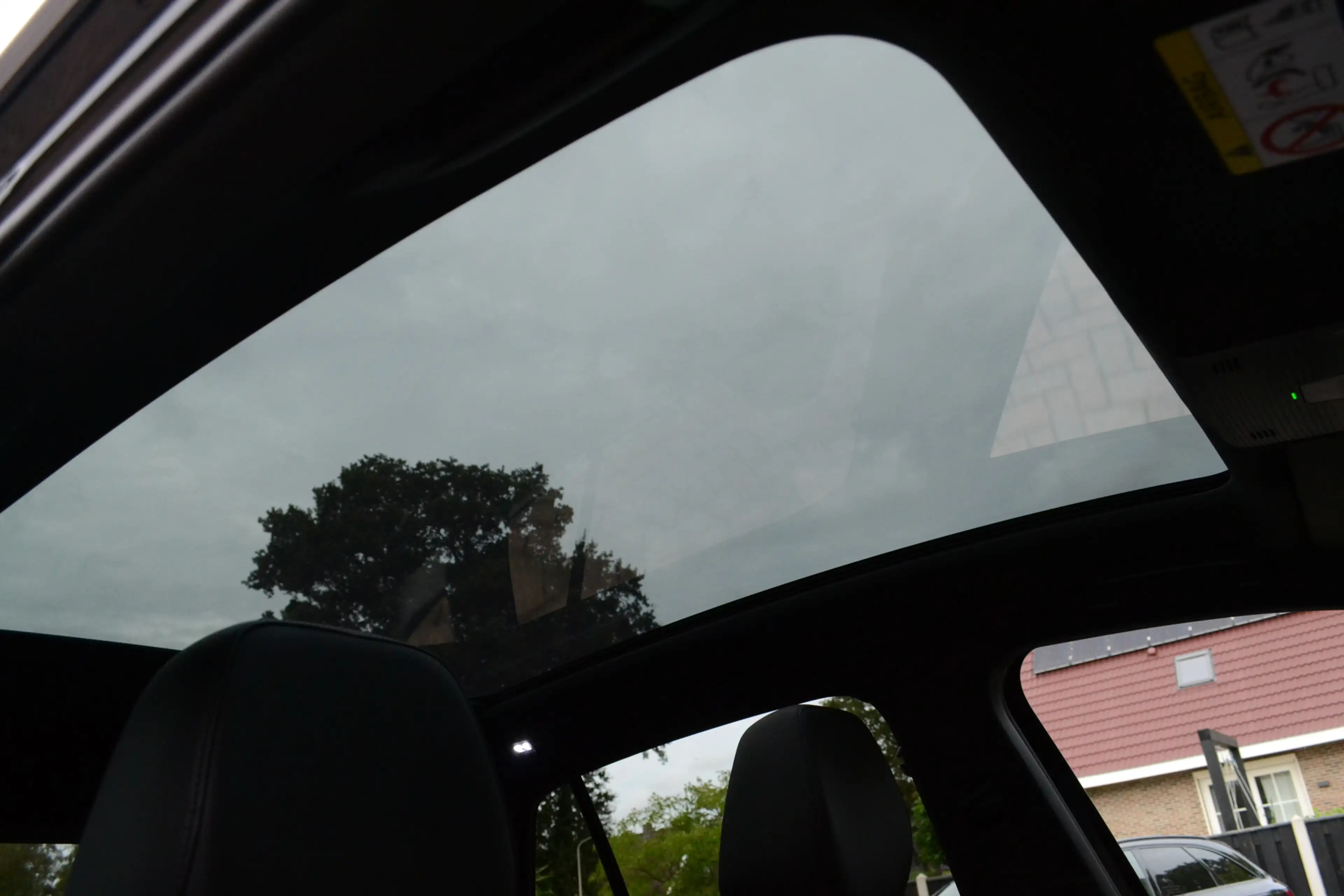 Volkswagen ID.5 Pro 77 kWh | Panoramadak | Camera | Alcantara | 21 — photo 5