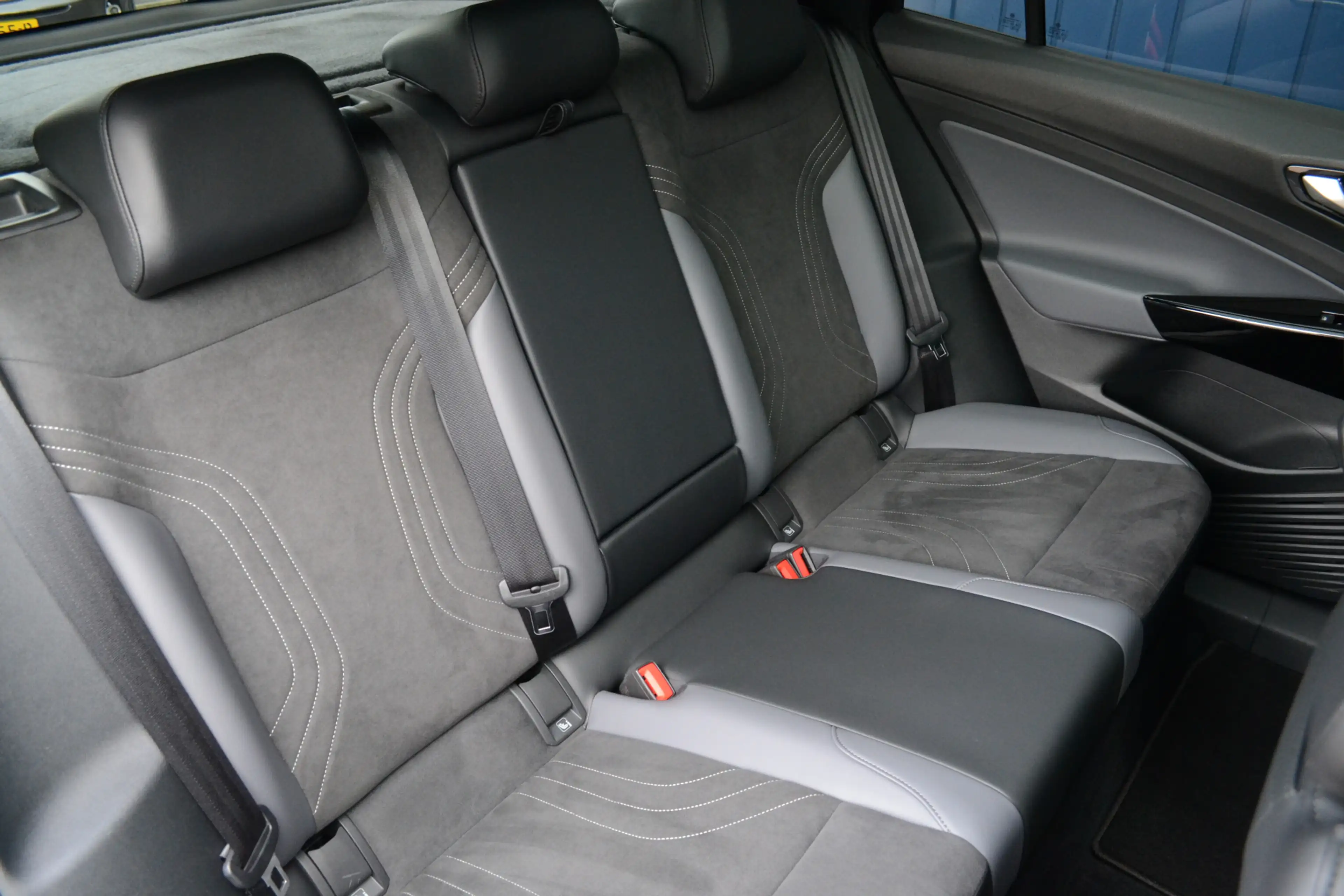 Volkswagen ID.5 Pro 77 kWh | Panoramadak | Camera | Alcantara | 21 — photo 13