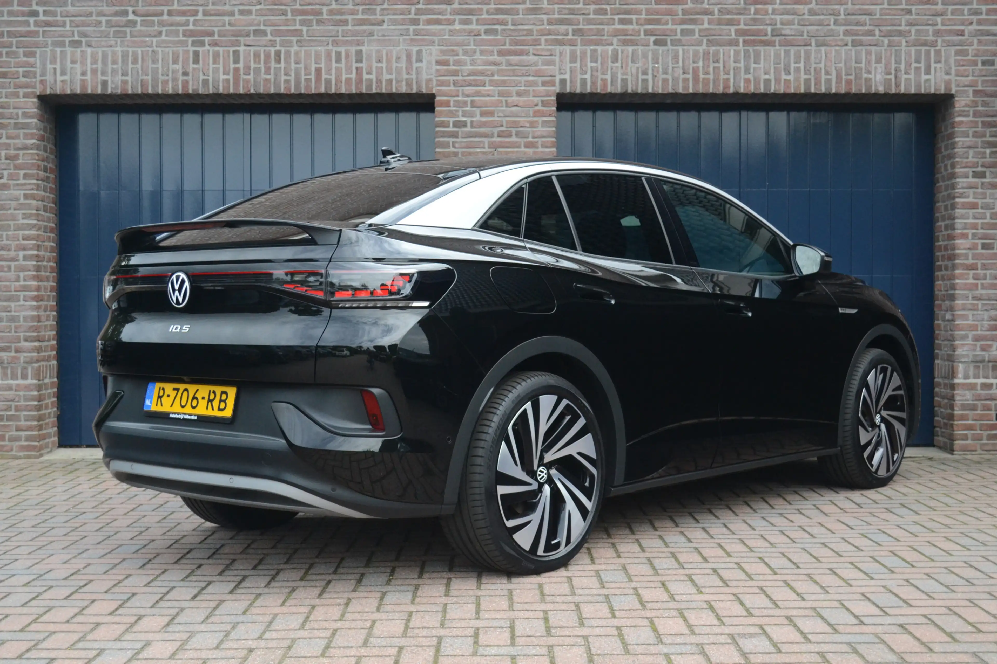 Volkswagen ID.5 Pro 77 kWh | Panoramadak | Camera | Alcantara | 21 — photo 6