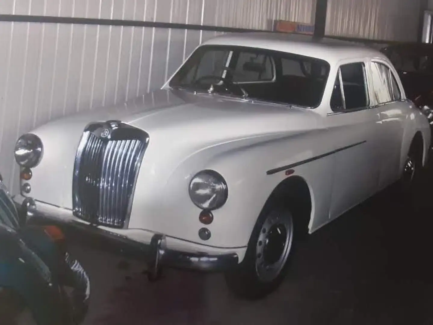 MG MGA MAGNETTE mod. 1956 Weiß - 1
