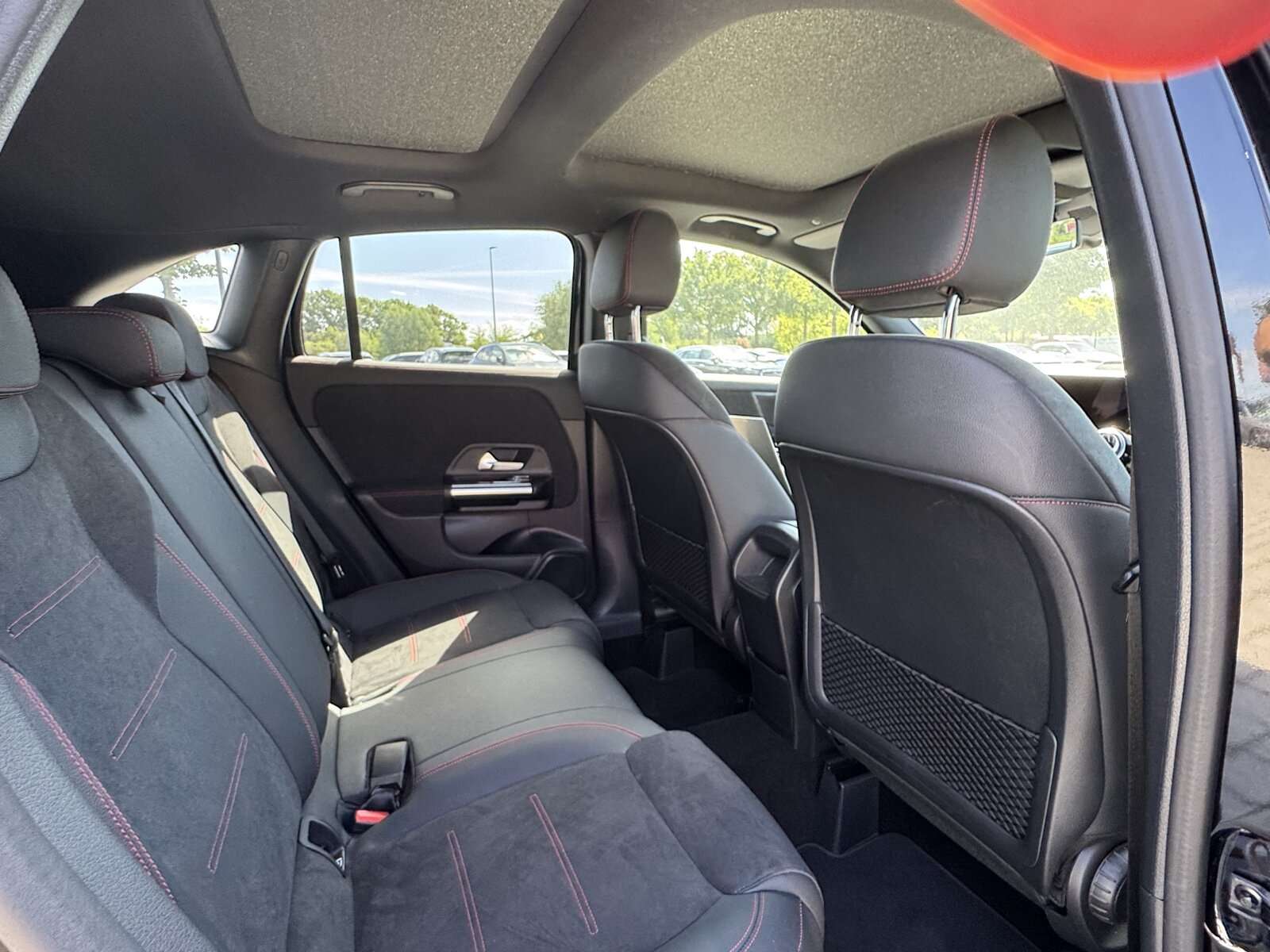 Mercedes-Benz GLA 180