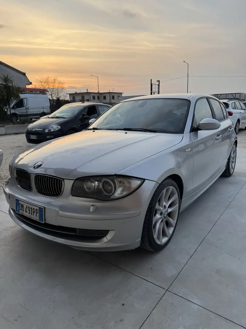 BMW 123 123d 5p Attiva dpf - 2