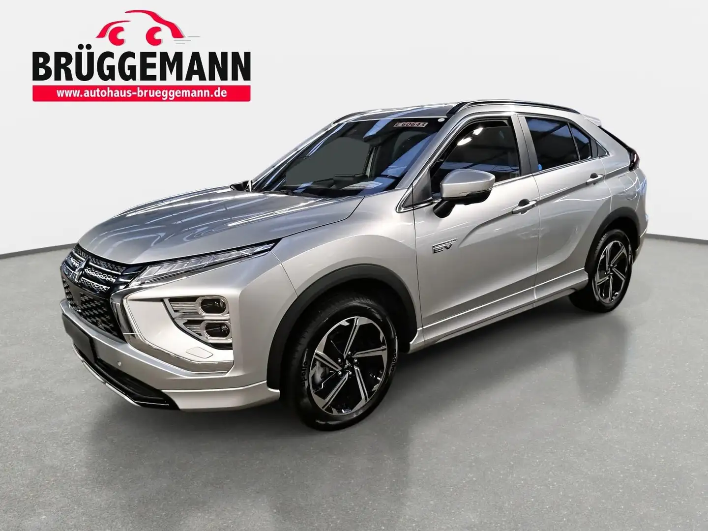 Mitsubishi Eclipse Cross ECLIPSE CROSS 2.4 MIVEC PHEV CVT SELECT NAVI LED S Argintiu - 1