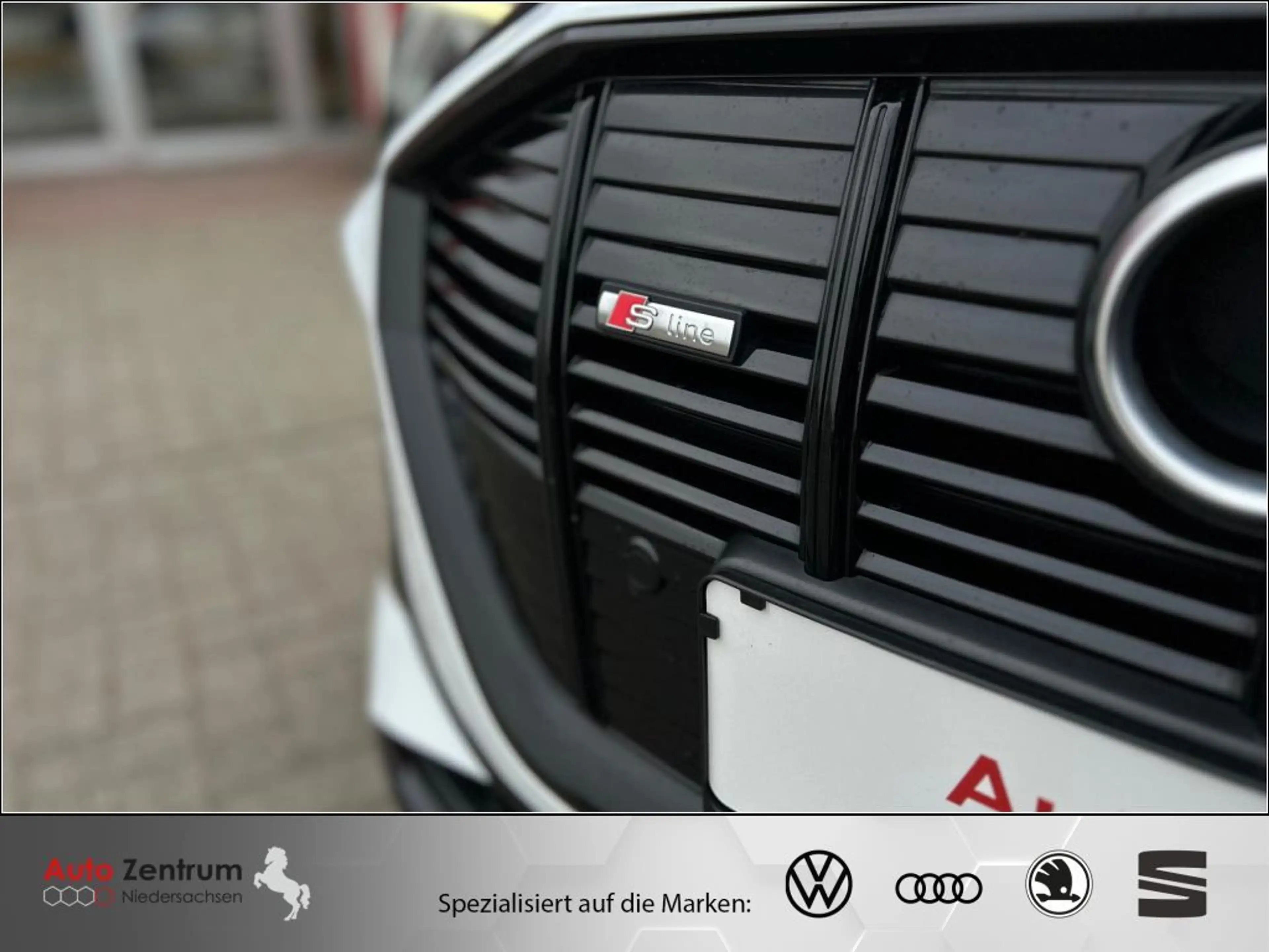Audi e-tron 55 quatt S-LINE ***AZN-Förderung*** Bat-ZERTIFIKAT — photo 4