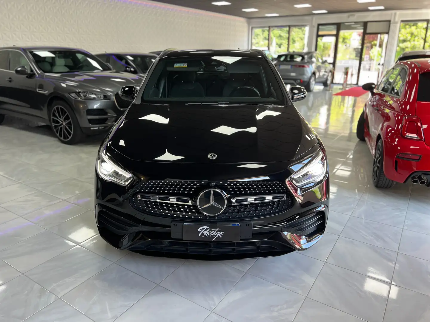 Mercedes-Benz GLA 200 GLA 200 d Premium auto Noir - 2