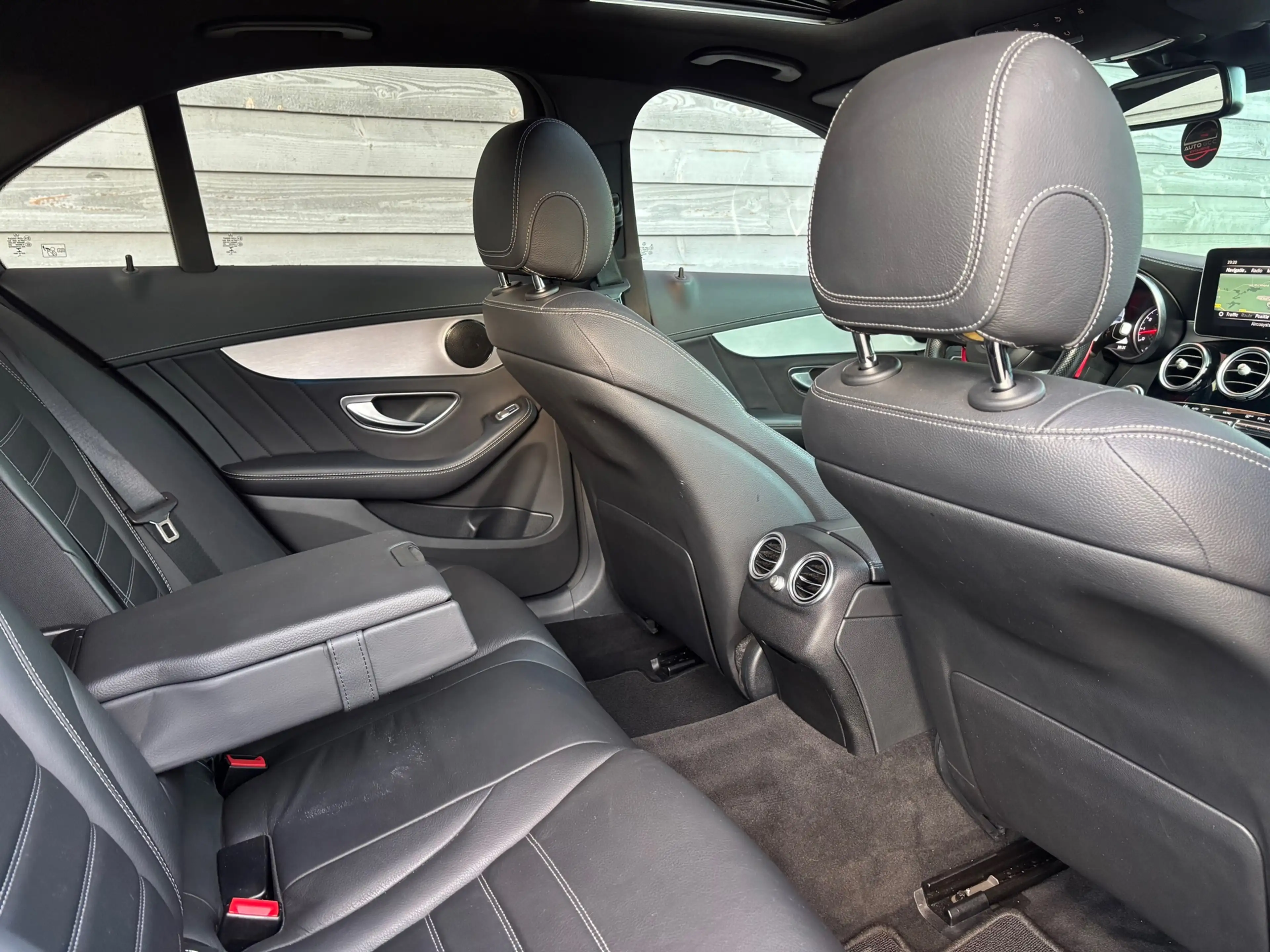 Mercedes-Benz C 43 AMG 4MATIC PANO CAMERA NIGHPACK SFEER — photo 14