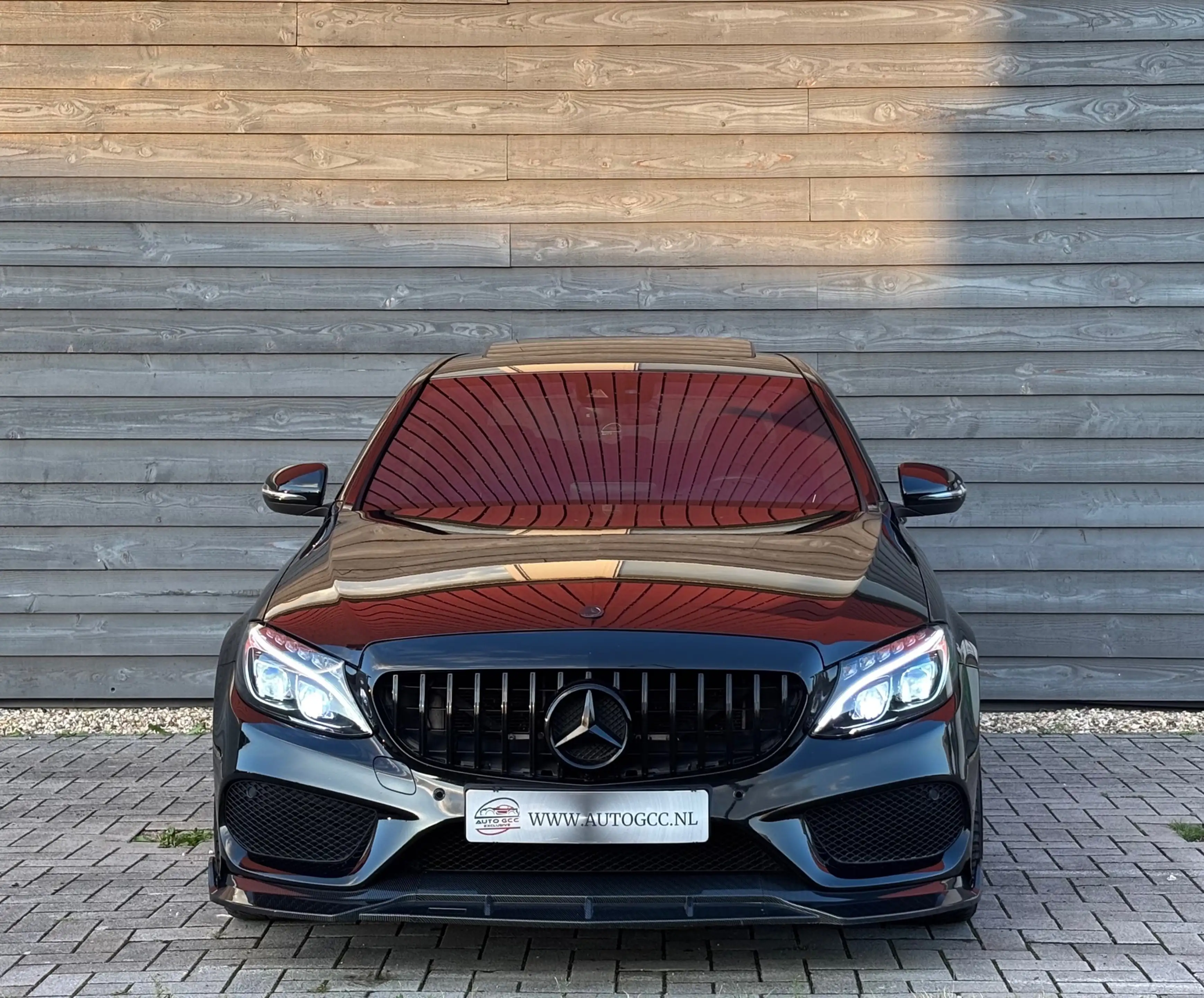 Mercedes-Benz C 43 AMG 4MATIC PANO CAMERA NIGHPACK SFEER — photo 2