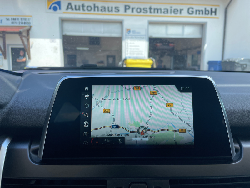 BMW 218 2er Active Tourer Diesel 218d xDrive Active Tourer Aut. — photo 10