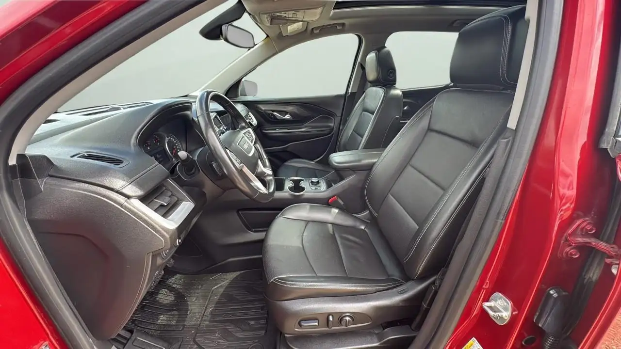 GMC Terrain photo GMC Terrain