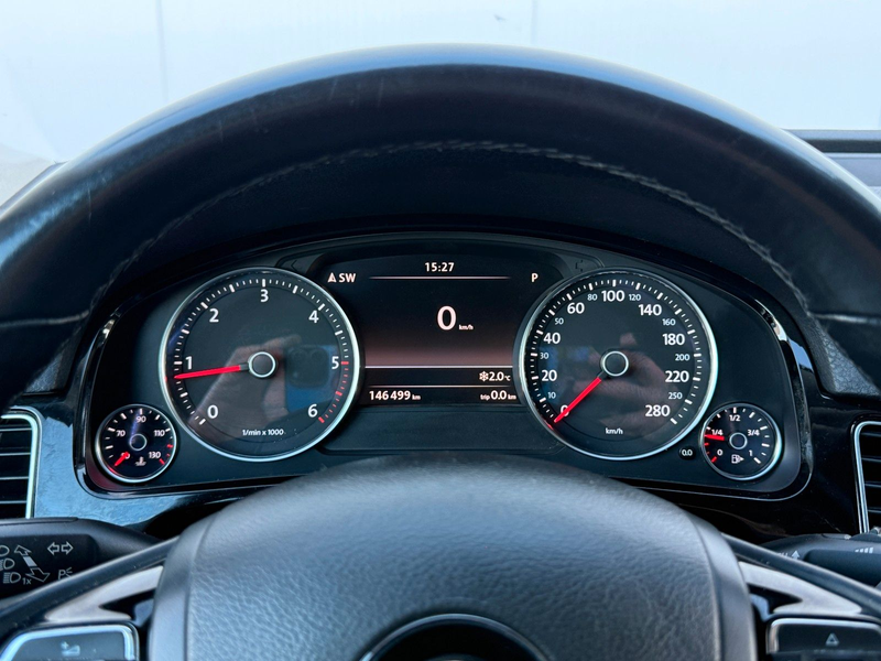 Volkswagen Touareg 3.0TDI V6 Terrain Tech 4Mot — photo 10
