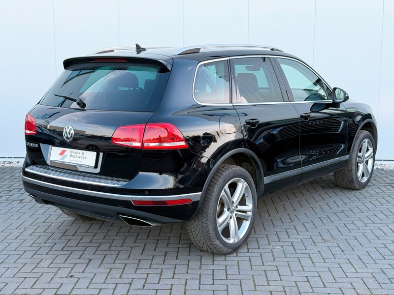 Volkswagen Touareg 3.0TDI V6 Terrain Tech 4Mot — photo 4
