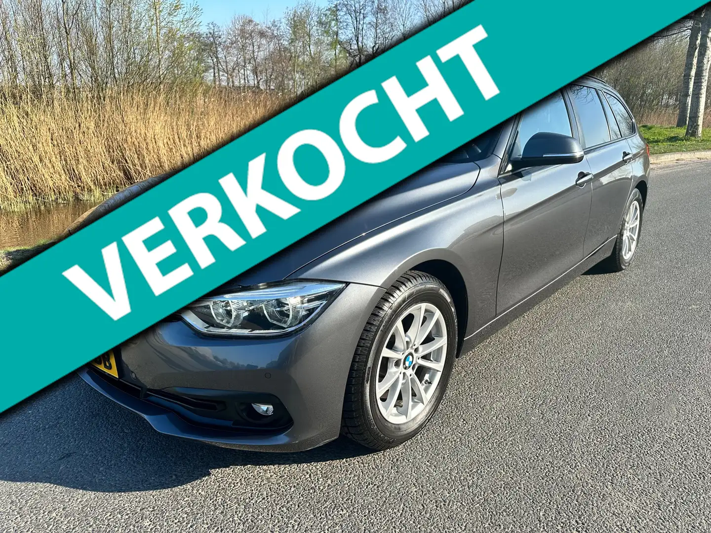 BMW 318 3-serie Touring 318DHigh Executive 2018/XENON/NAVI Gris - 1