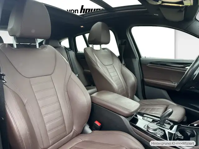 BMW X4 M view 6