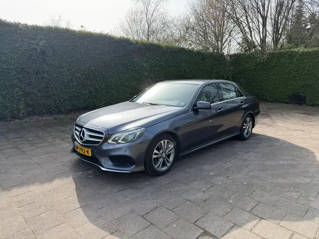 Mercedes-Benz E 220 BlueTEC Edition AMG