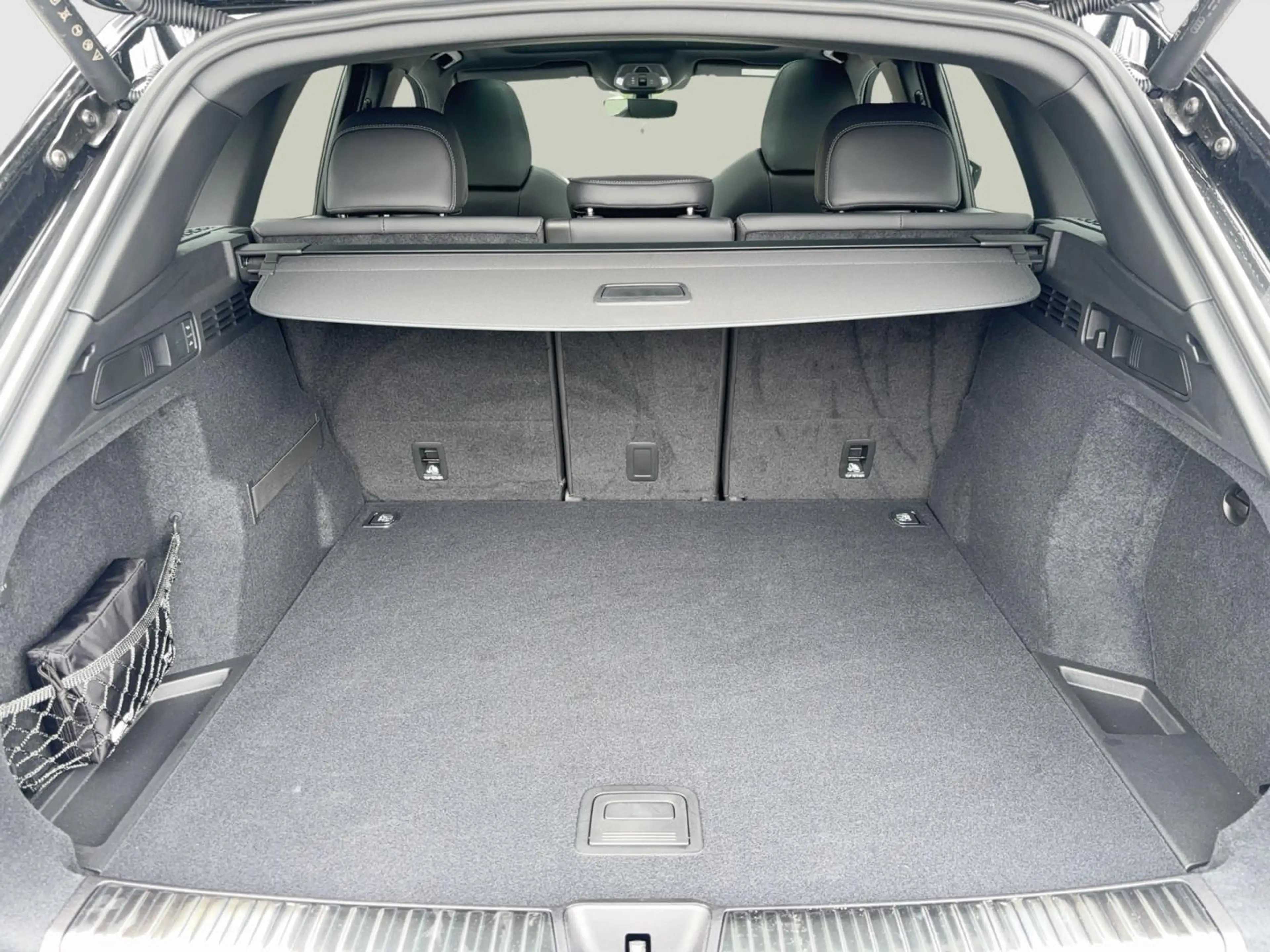 Audi SQ5 SQ5 3.0 TFSI S tronic Tech Pro Pano Int. S line — photo 13