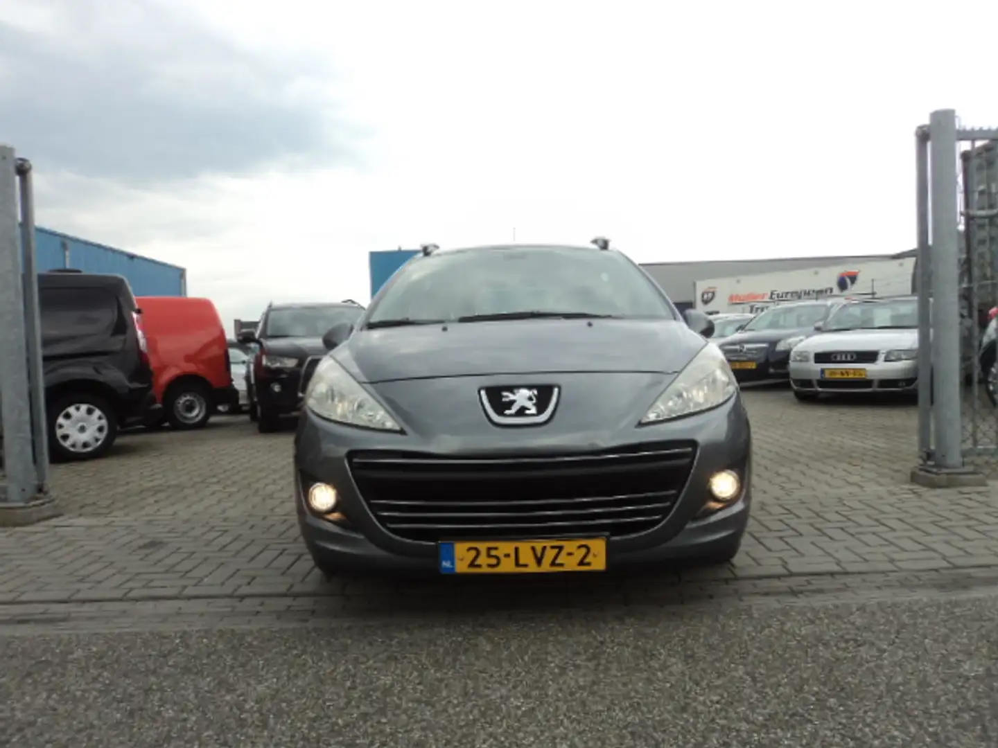Peugeot 207 1.6 16V SW XS Panoramadak Grijs - 2