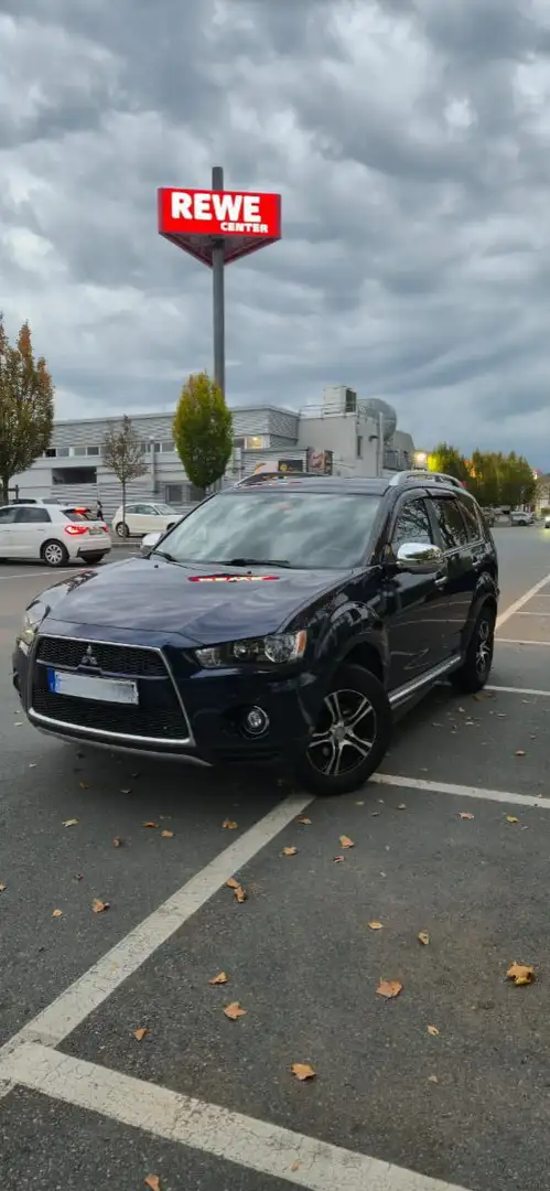 Mitsubishi Outlander 2.2 DI-D Blau - 1