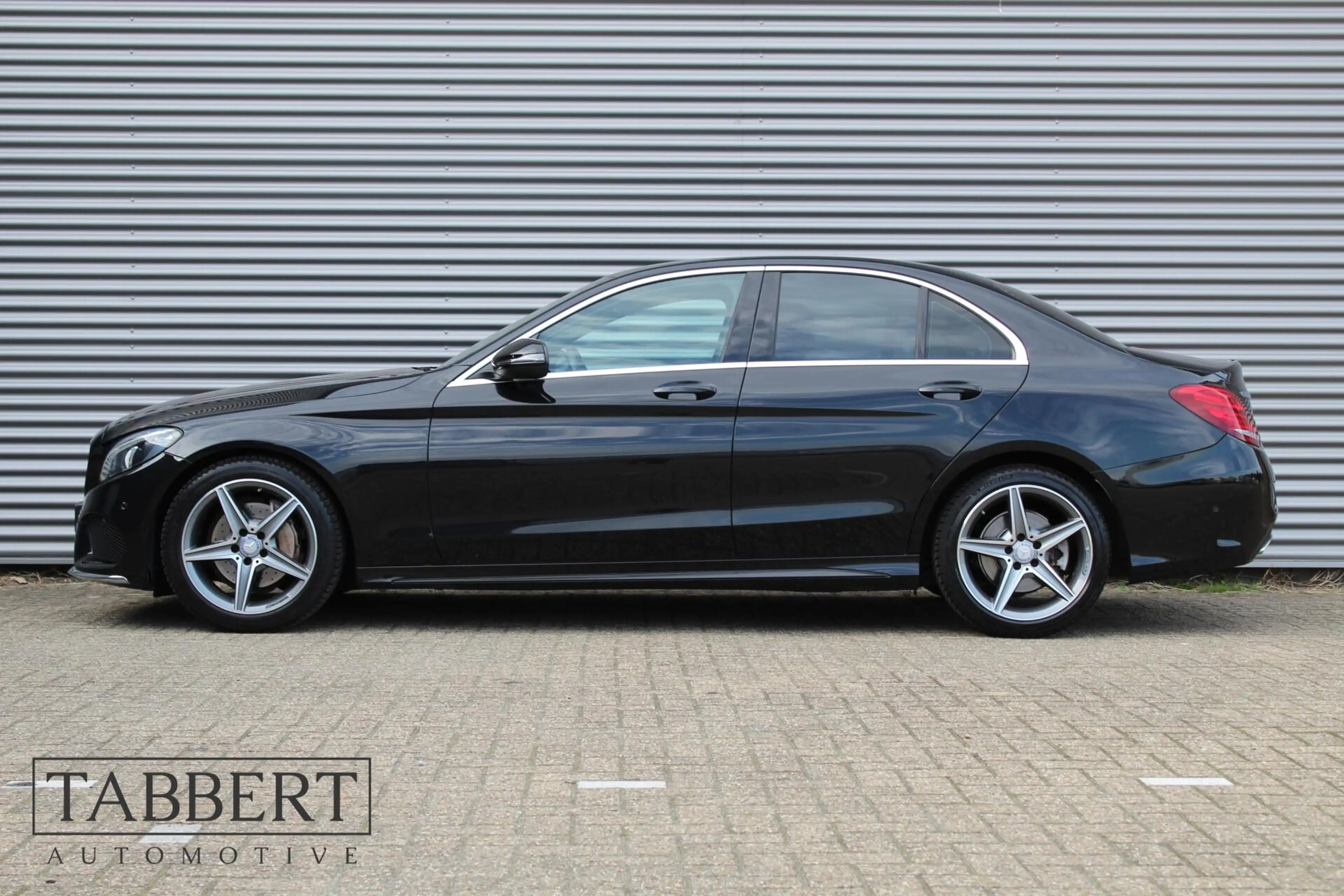 Mercedes-Benz C 180 AMG Sport Edition — photo 4