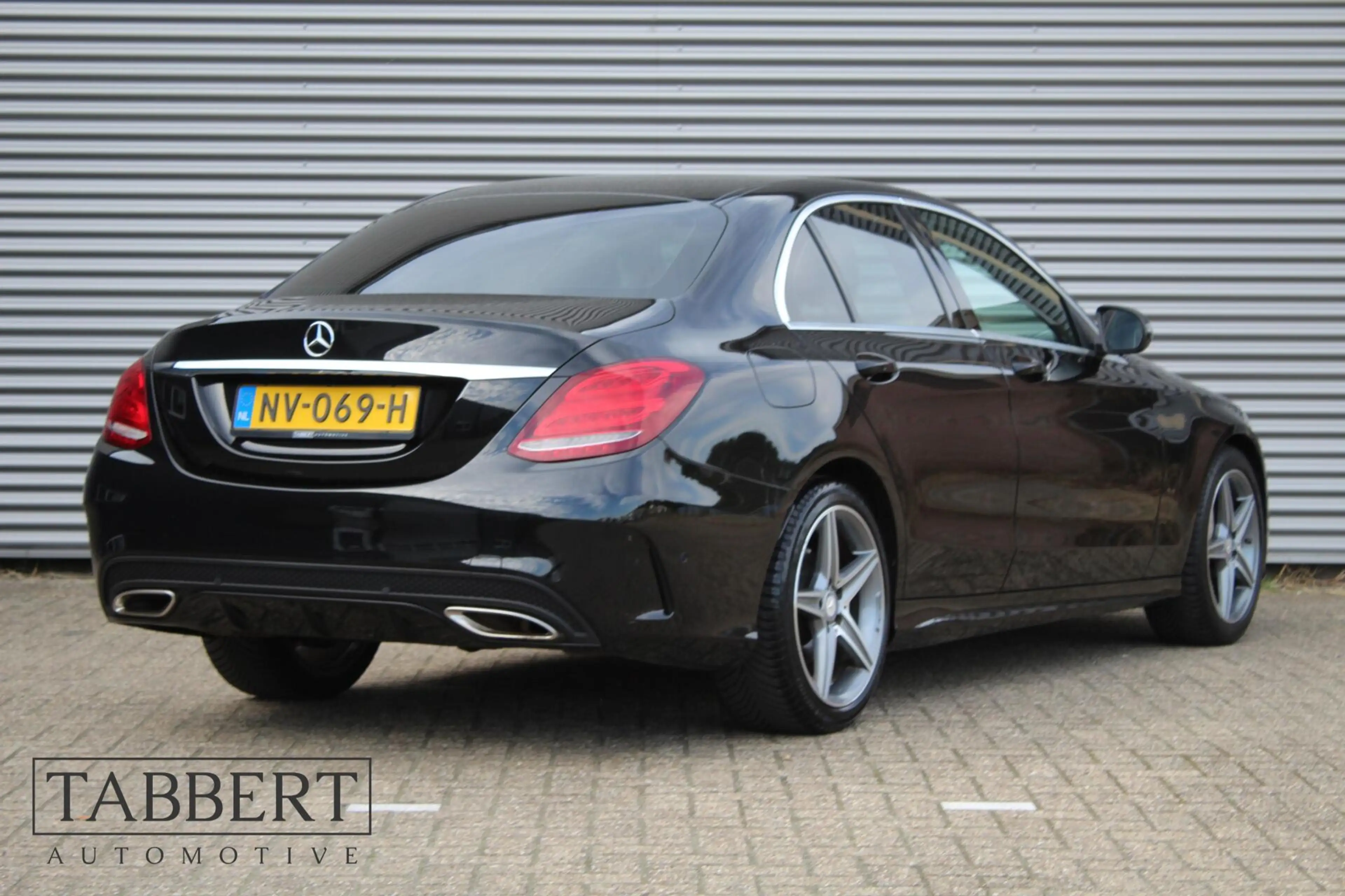 Mercedes-Benz C 180 AMG Sport Edition — photo 2