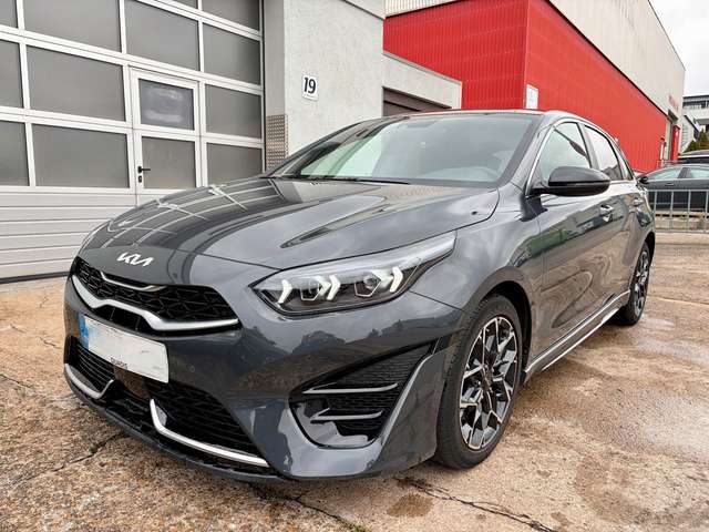 Imagine Kia Ceed / cee'd 160 PS GT-LINE
